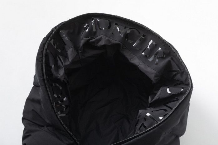 M0*C1ER DOWN JACKET