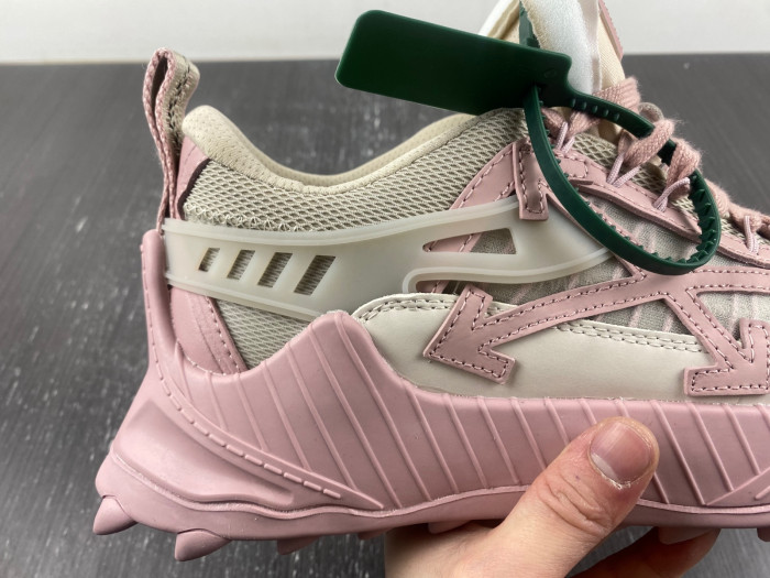 OFW SNEAKER