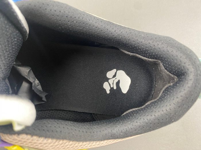 OFW SNEAKER