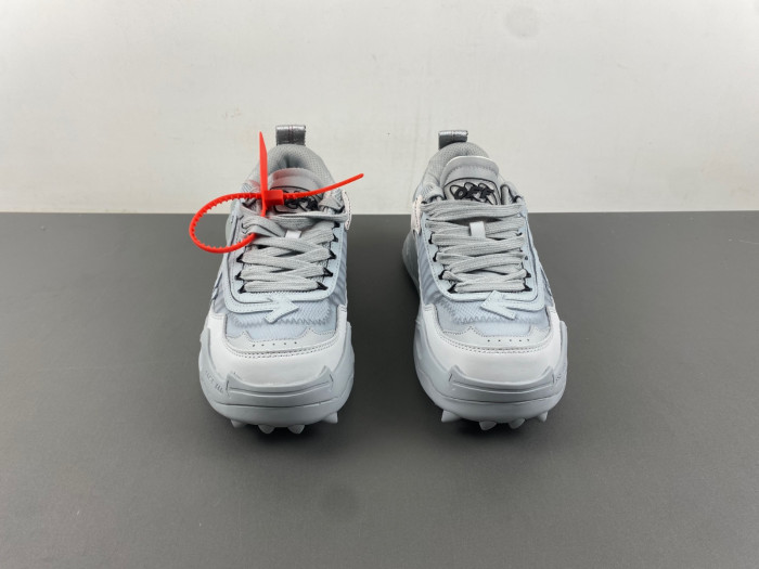 OFW SNEAKER