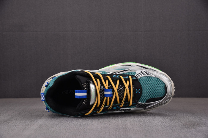 OFW SNEAKER