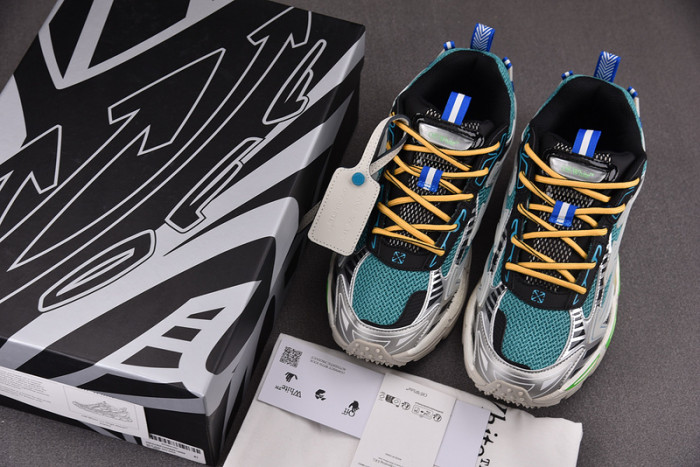 OFW SNEAKER