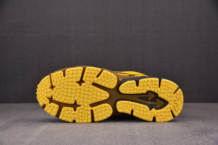 OFW SNEAKER