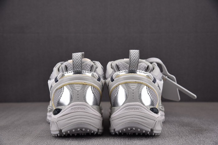 OFW SNEAKER