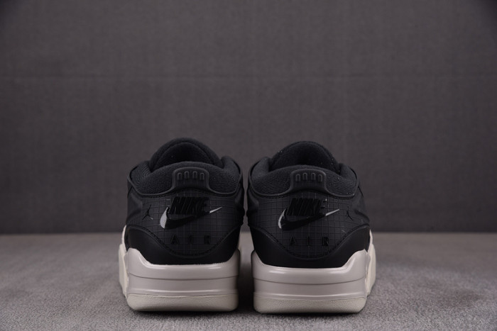 Air Jordan 4 RM Black Light Bone FQ7939-001