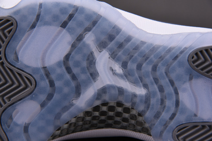 AIR Jordan 11 Retro Cool Grey (2021) CT8012-005